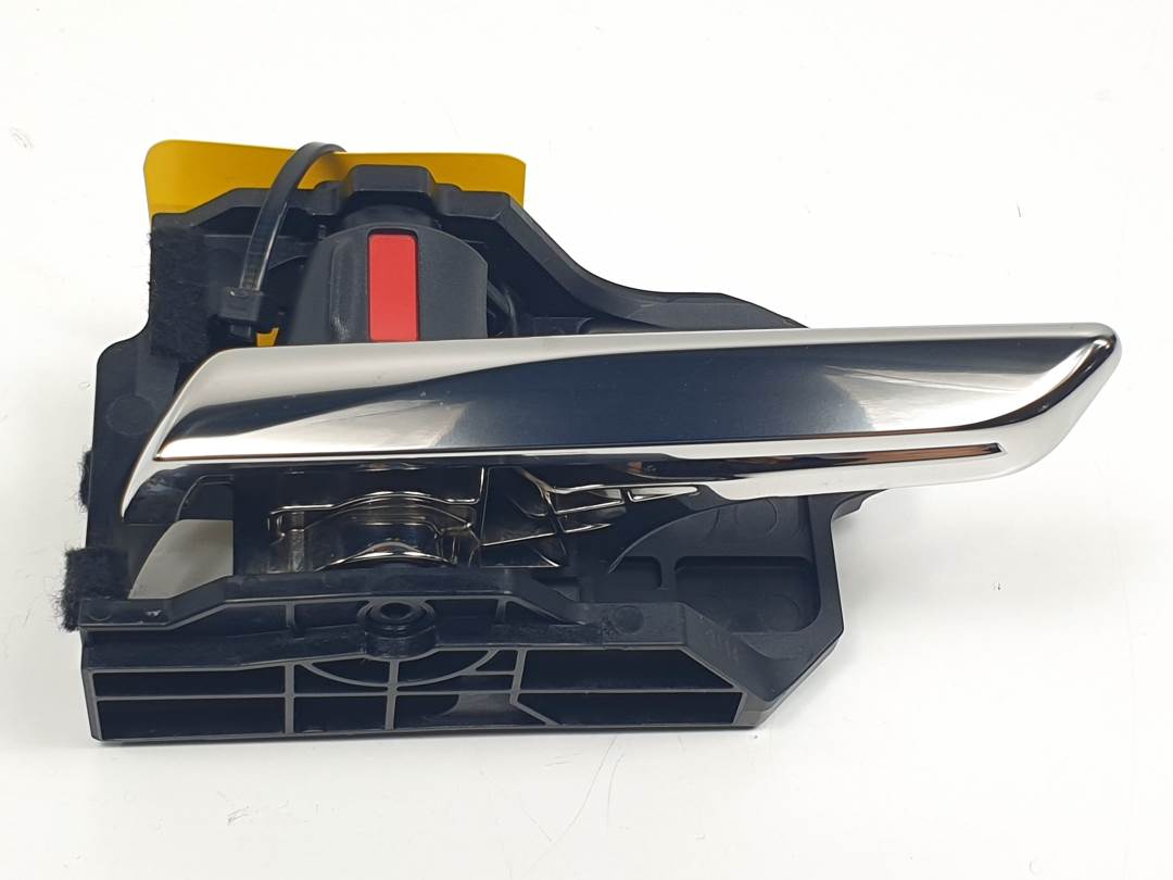 MANETA INTERIOR DELANTERA IZQUIERDA