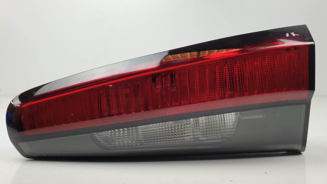 PILOTO TRASERO DERECHO INTERIOR